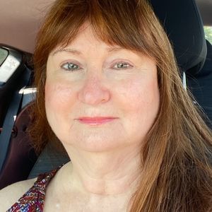 Meet your Posher, Edna